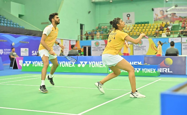 Dhruv Kapila and Tanisha Crasto
