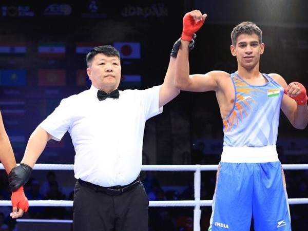 Indian U-15 Boxer