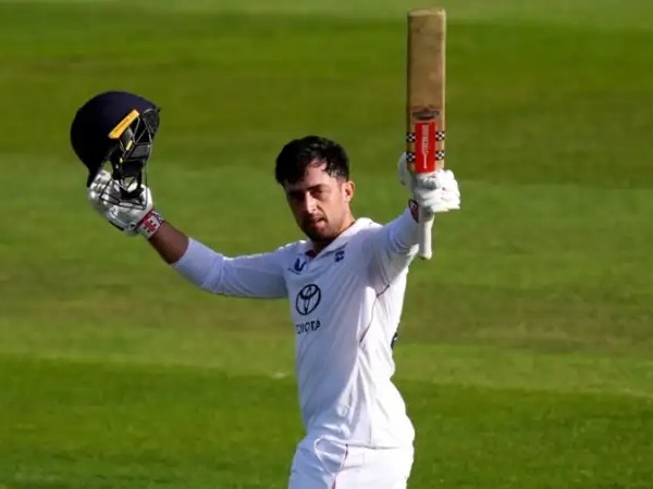Tom Haines and Max Holden provided an upper hand to England Lions
