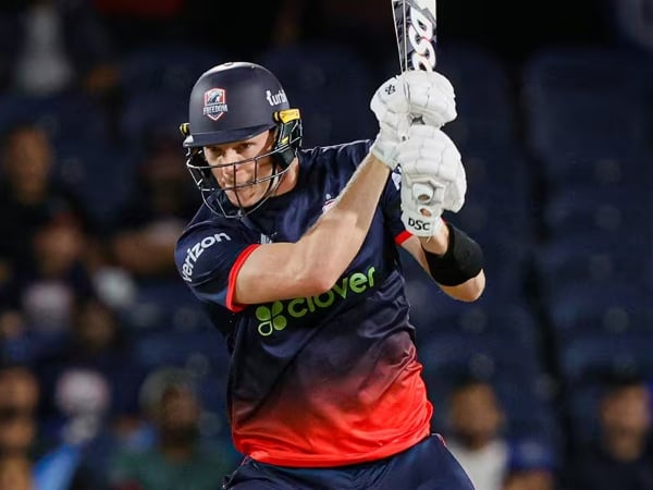 Washington Freedom survived a dramatic collapse to clinch a hard-fought win over MI New York