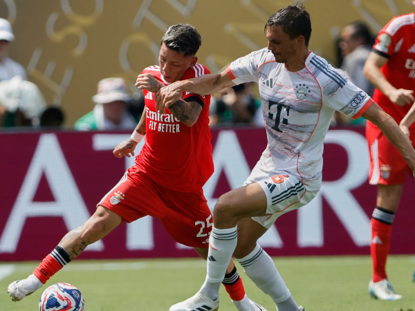 Benfica beats Bayern Munich