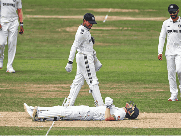 Ben Stokes copped a blow earlier in his knock (Photo: @ICC)