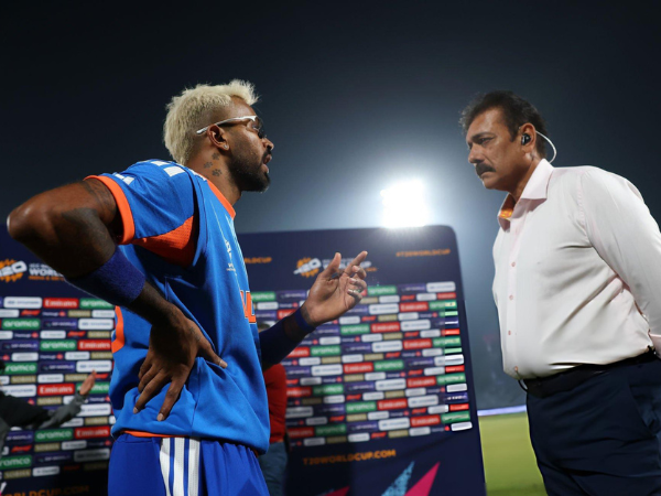 Hardik Pandya chats with Ravi Shastri