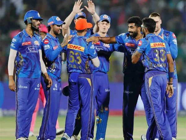 Mumbai Indians team (Photo: @HardikPandya7/X)