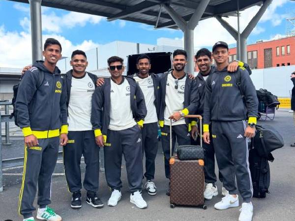India A members in UK. (Photo- tushardeshpande96 Instagram)