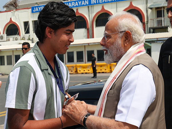Vaibhav Suryavanshi and PM Narendra Modi (Photo: X/@narendramodi)