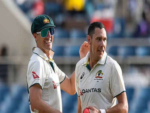 Pat Cummins (left) Scott Boland (right). (Photo: ICC)