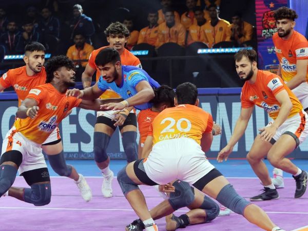 Puneri Paltan beat Bengal Warriorz