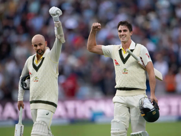 Nathan Lyon and Pat Cummins