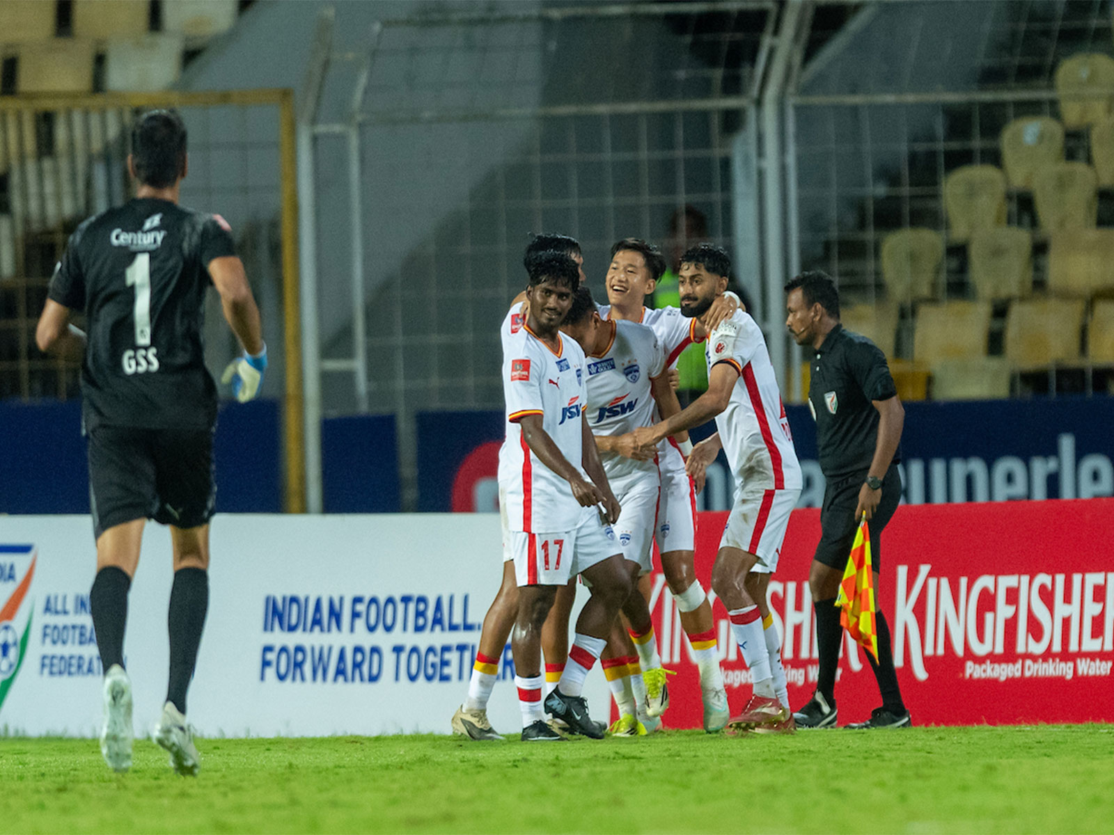 Bengaluru FC players against FC Goa in the ISL 2025-26. (Photo/AIFF Media)