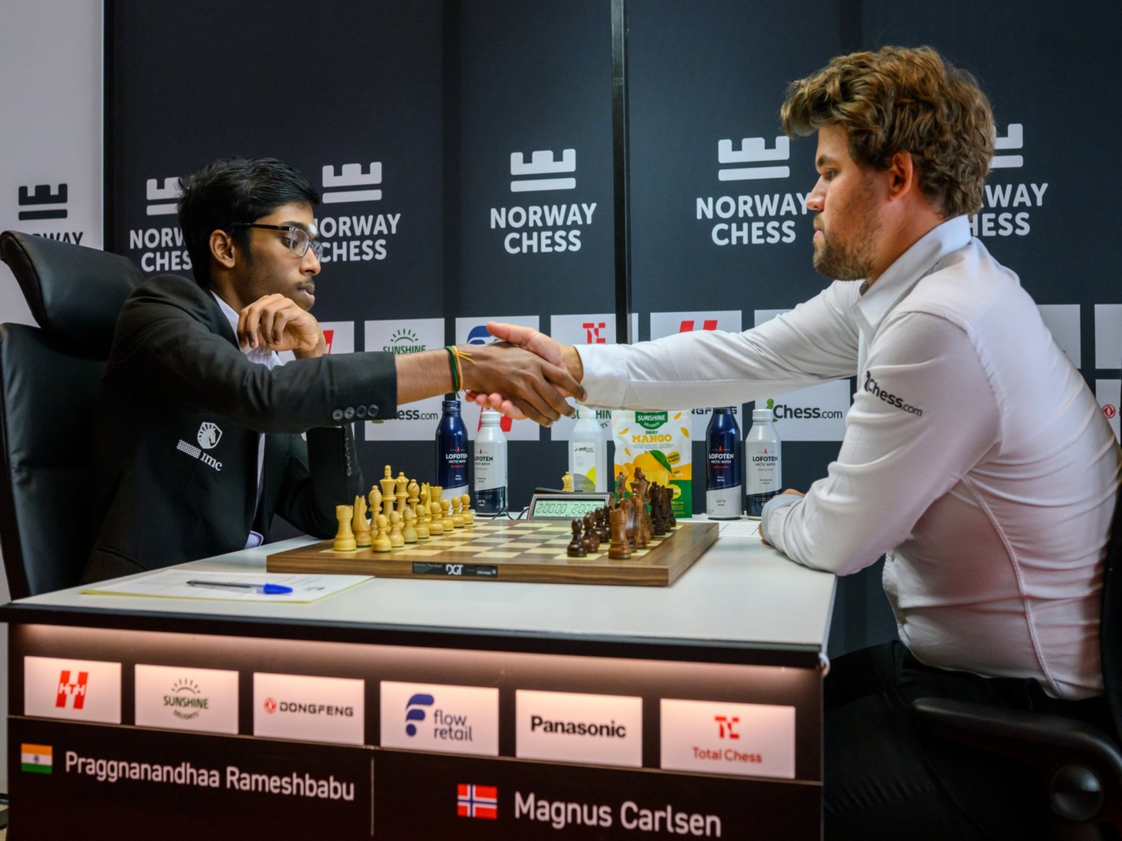 Rameshbabu Praggnanandhaa (L) during a Norway Chess game against Magnus Carlsen. (Photo: X/@rpraggnachess)