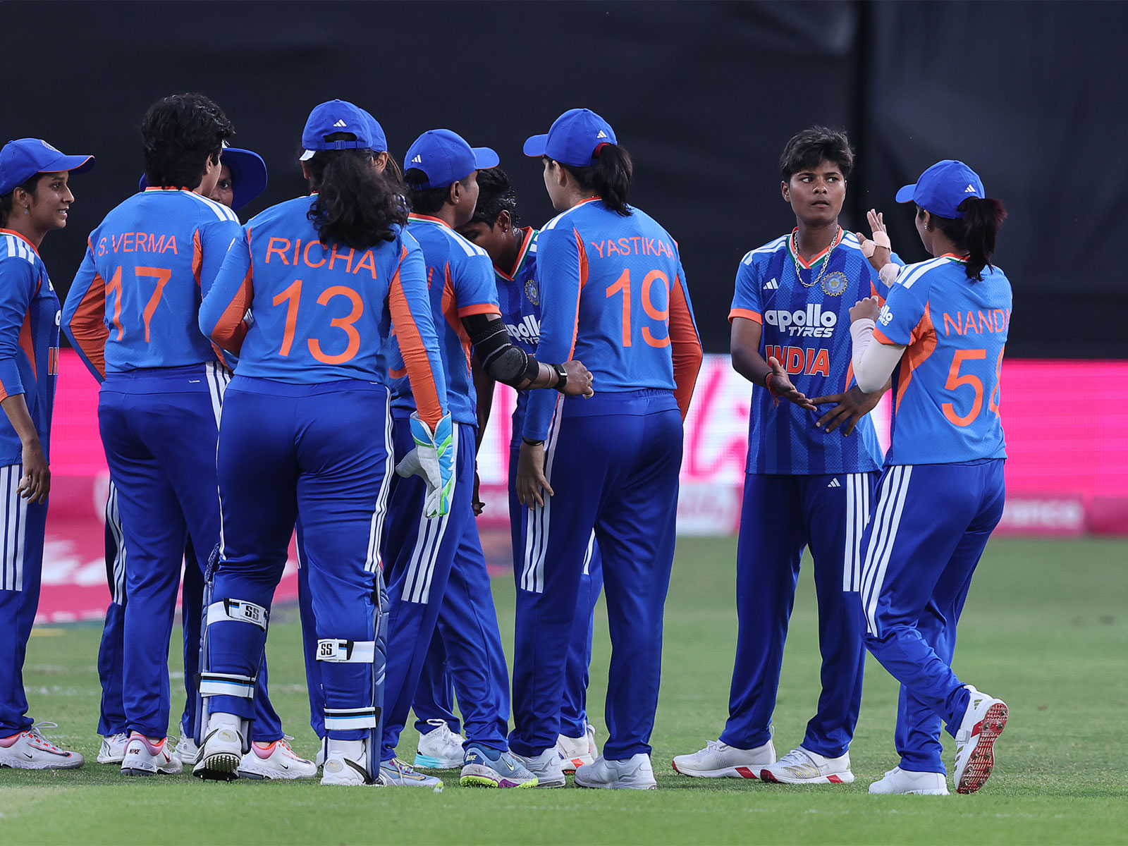 India Women's team celebrating (Photo: X/@BCCIWomen)