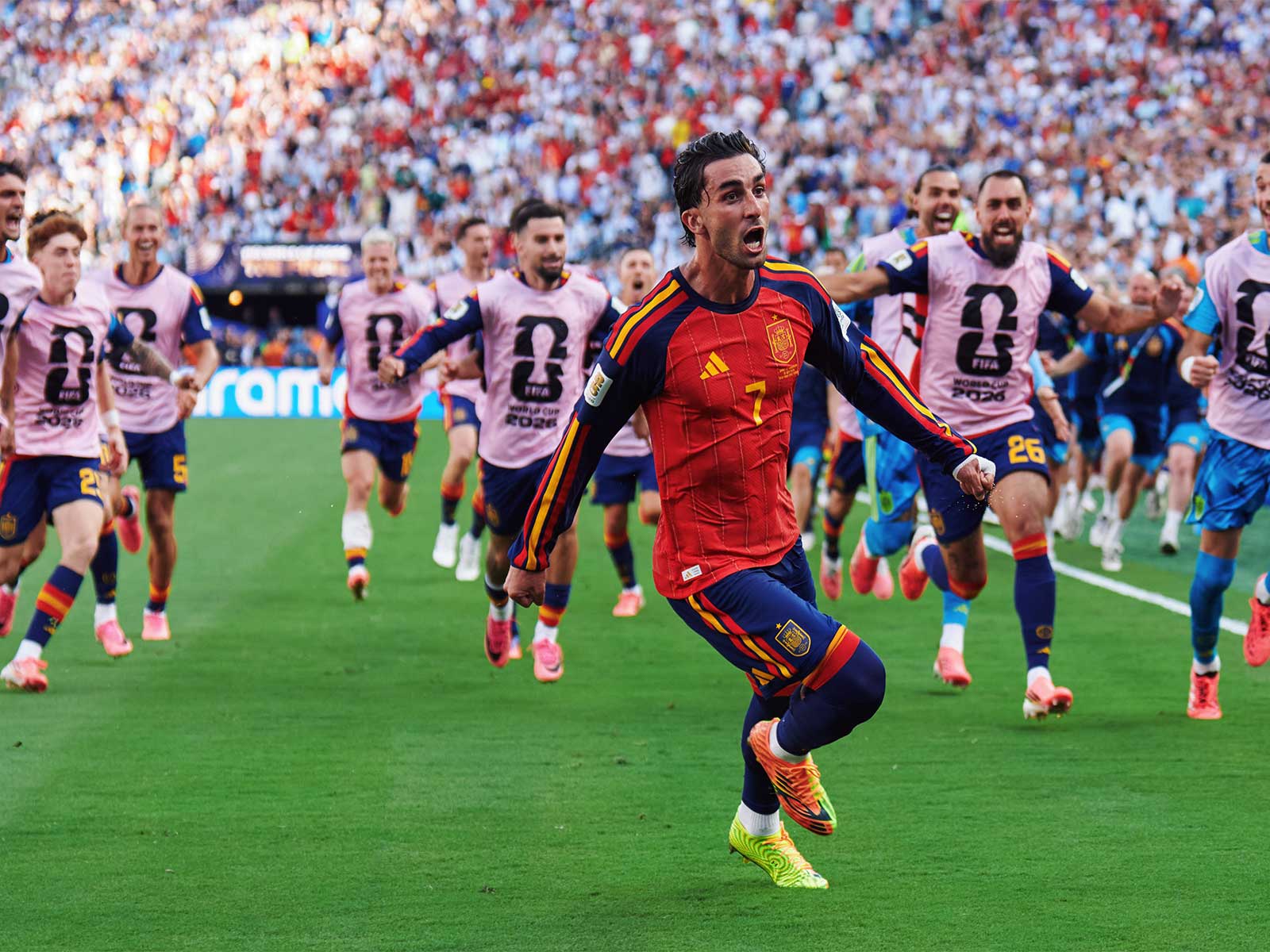 Ferran Torres celebrating (Photo: X/@SEFutbol)